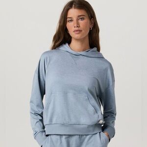 NWT Vuori Sea Glass Heather Blue Halo Modern Pullover SZ MEDIUM RV $110